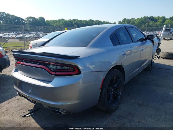 2017 DODGE CHARGER SE RWD
