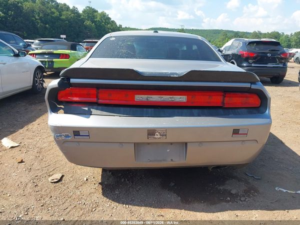 2013 DODGE CHALLENGER SXT PLUS