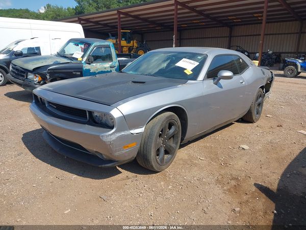 2013 DODGE CHALLENGER SXT PLUS