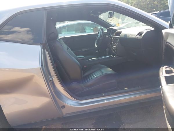 2013 DODGE CHALLENGER SXT PLUS