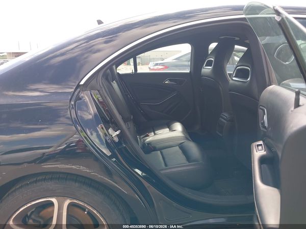 2014 MERCEDES-BENZ CLA 250 4MATIC