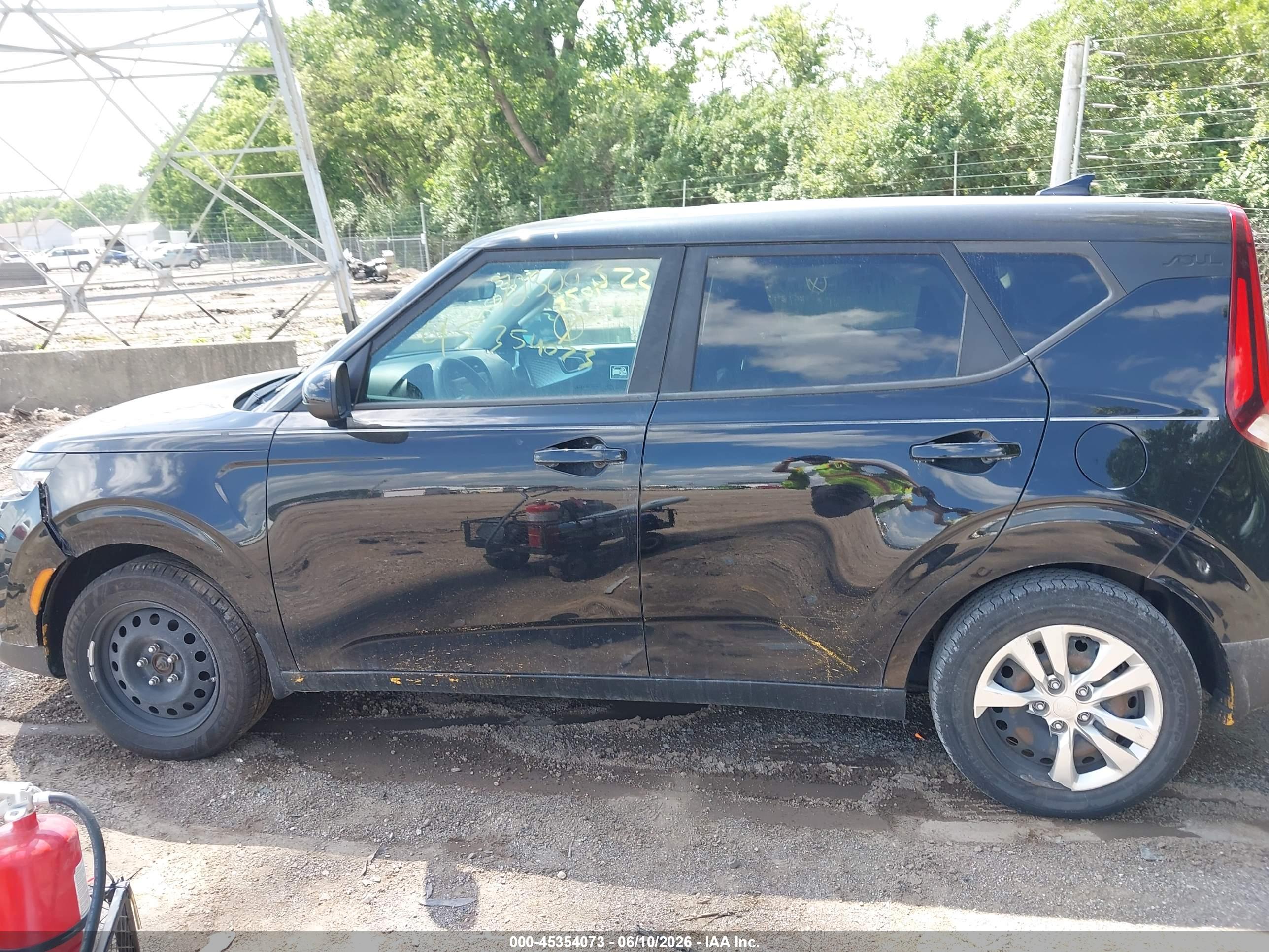 2020 KIA SOUL LX