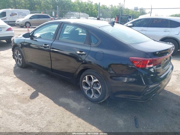 2019 KIA FORTE LXS