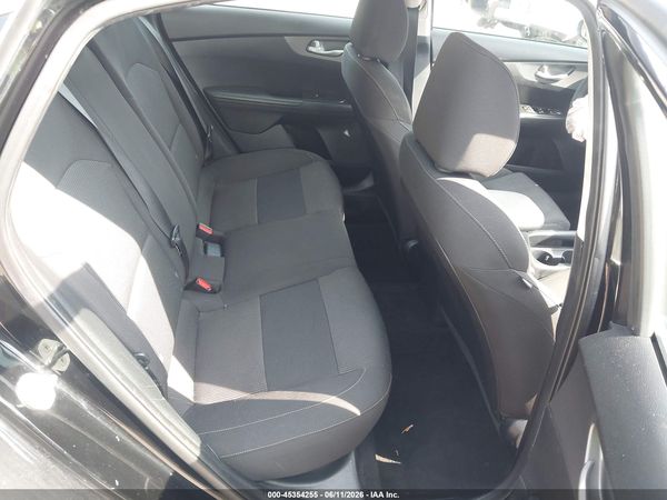 2019 KIA FORTE LXS