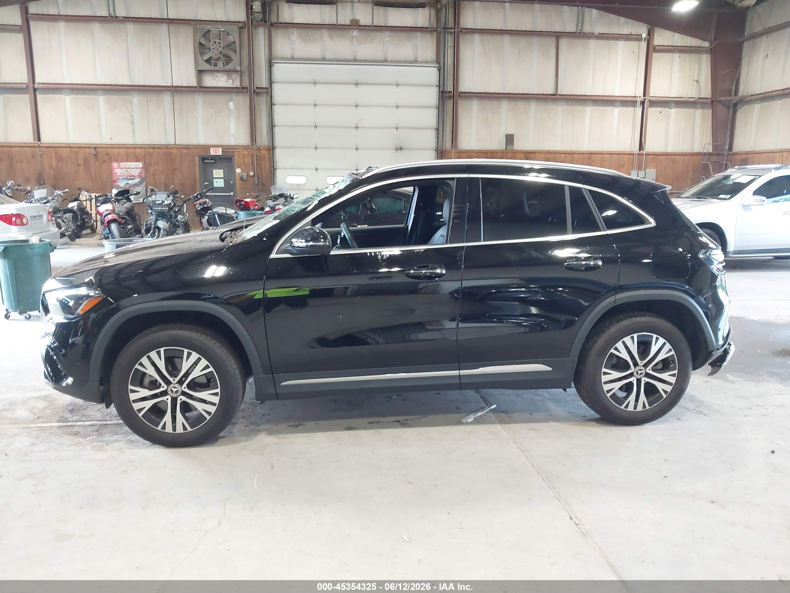2025 MERCEDES-BENZ GLA 250 4MATIC