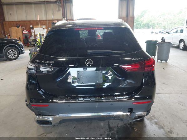 2025 MERCEDES-BENZ GLA 250 4MATIC