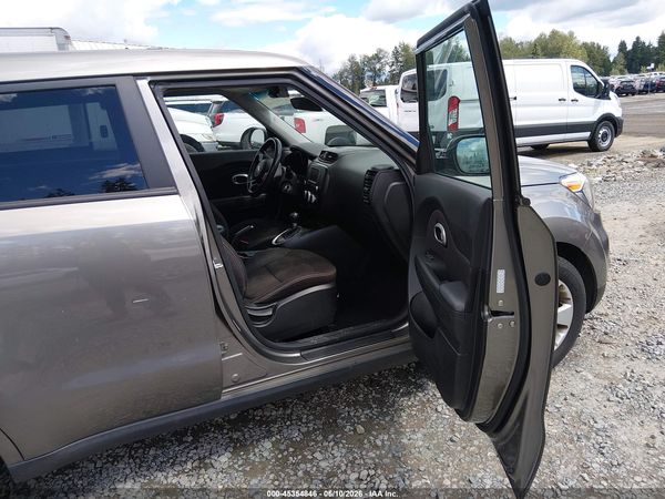2017 KIA SOUL Base