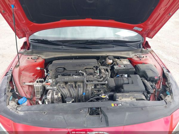 2022 HYUNDAI ELANTRA LIMITED