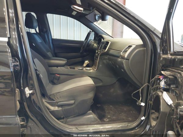2017 JEEP GRAND CHEROKEE LAREDO 4X4