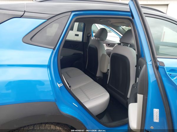 2022 HYUNDAI KONA SEL