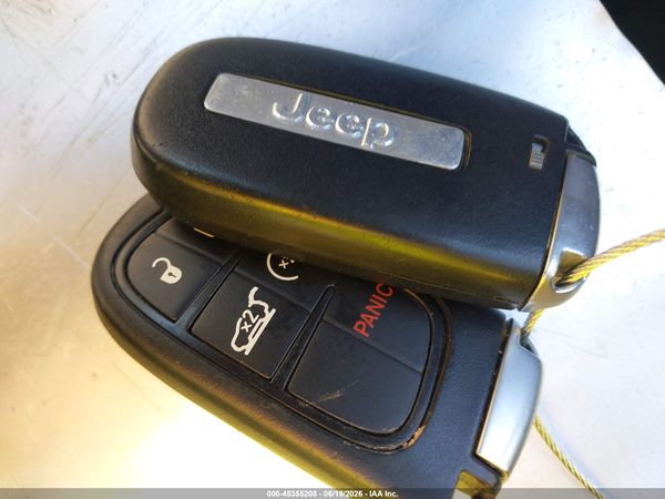 2019 JEEP CHEROKEE TRAILHAWK 4X4