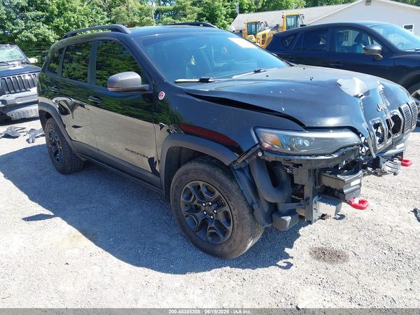 2019 JEEP CHEROKEE TRAILHAWK 4X4