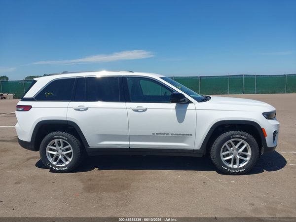 2023 JEEP GRAND CHEROKEE LAREDO 4X4