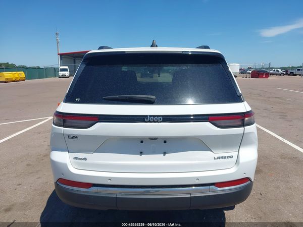 2023 JEEP GRAND CHEROKEE LAREDO 4X4