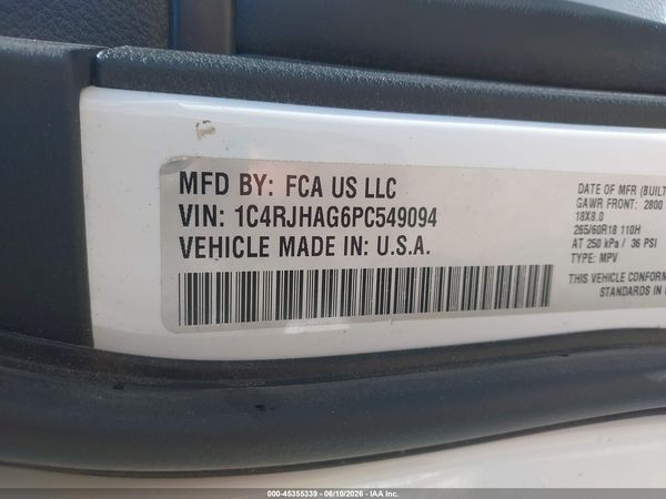 2023 JEEP GRAND CHEROKEE LAREDO 4X4