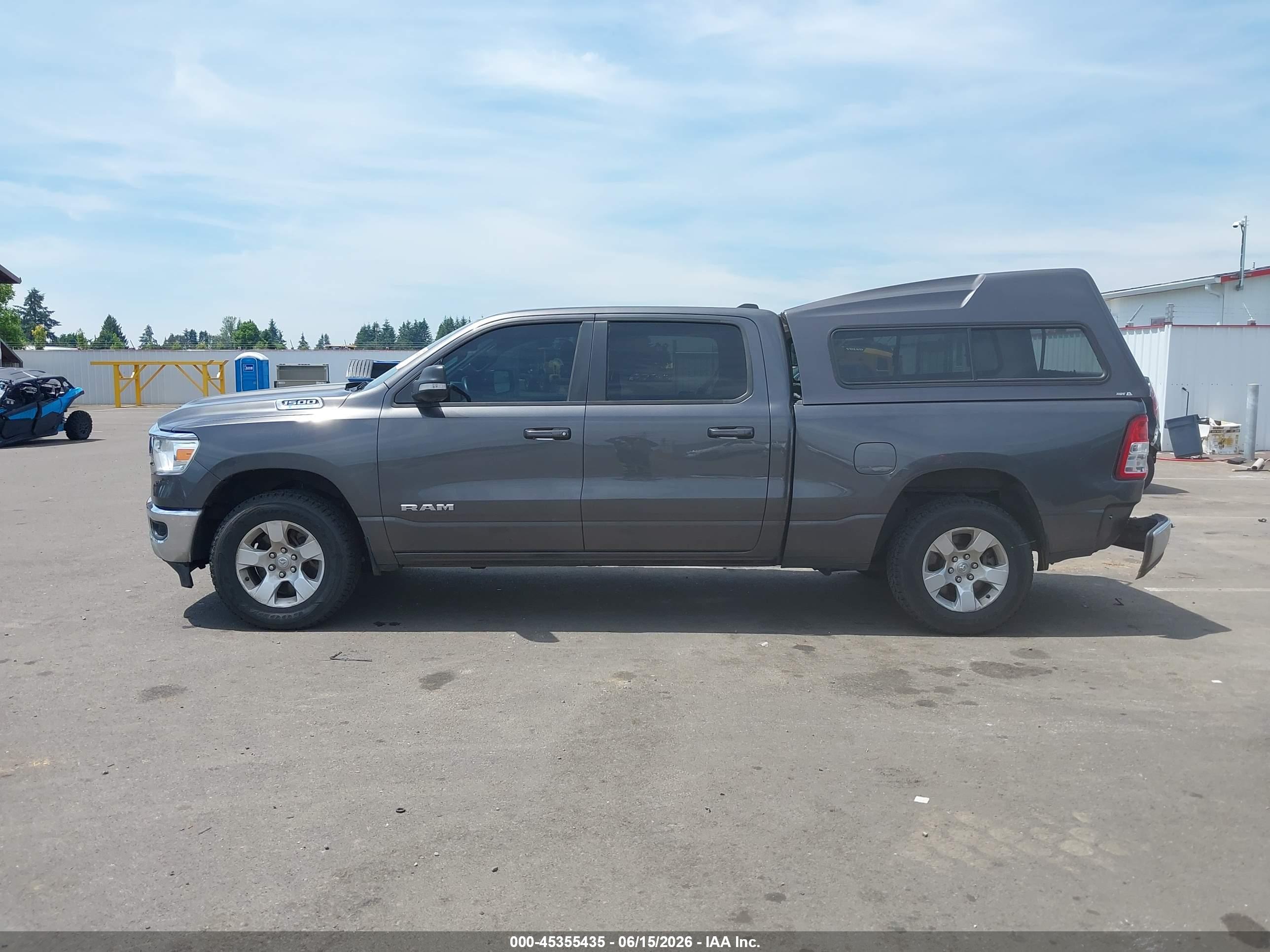 2021 RAM 1500 BIG HORN  4X4 6'4 BOX