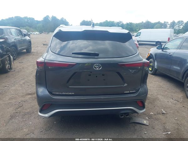 2025 TOYOTA HIGHLANDER XSE
