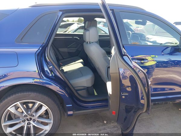 2024 AUDI Q3