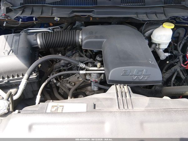 2017 RAM 1500 SLT