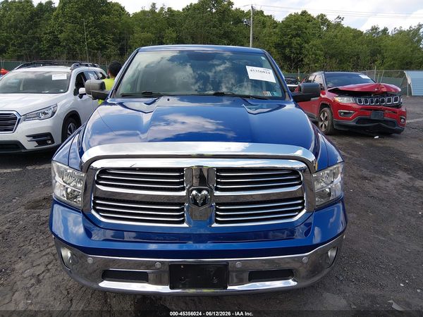 2017 RAM 1500 SLT