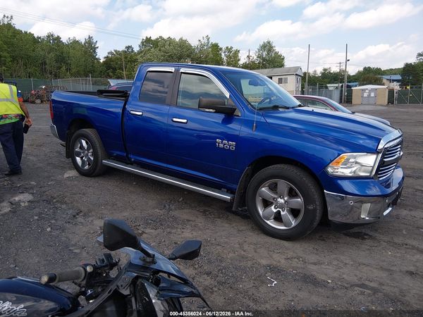 2017 RAM 1500 SLT