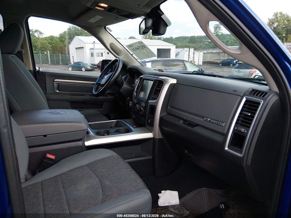 2017 RAM 1500 SLT