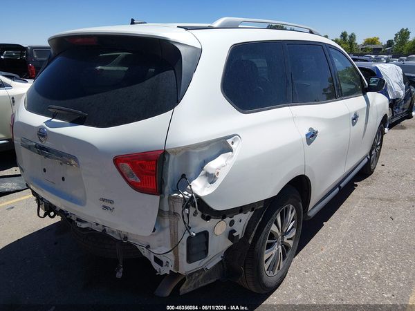 2018 NISSAN PATHFINDER SV — I4