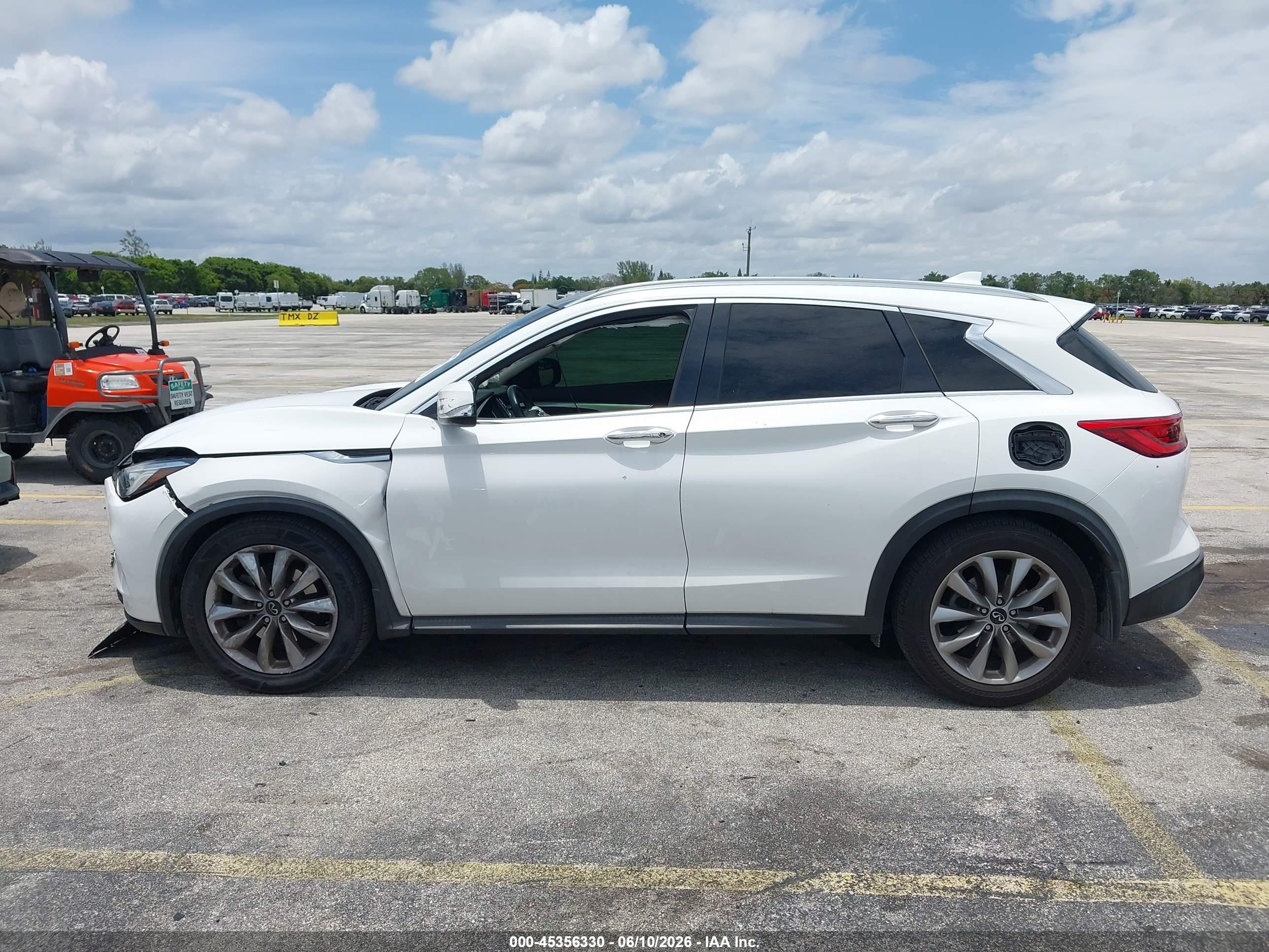 2020 INFINITI QX50 LUXE