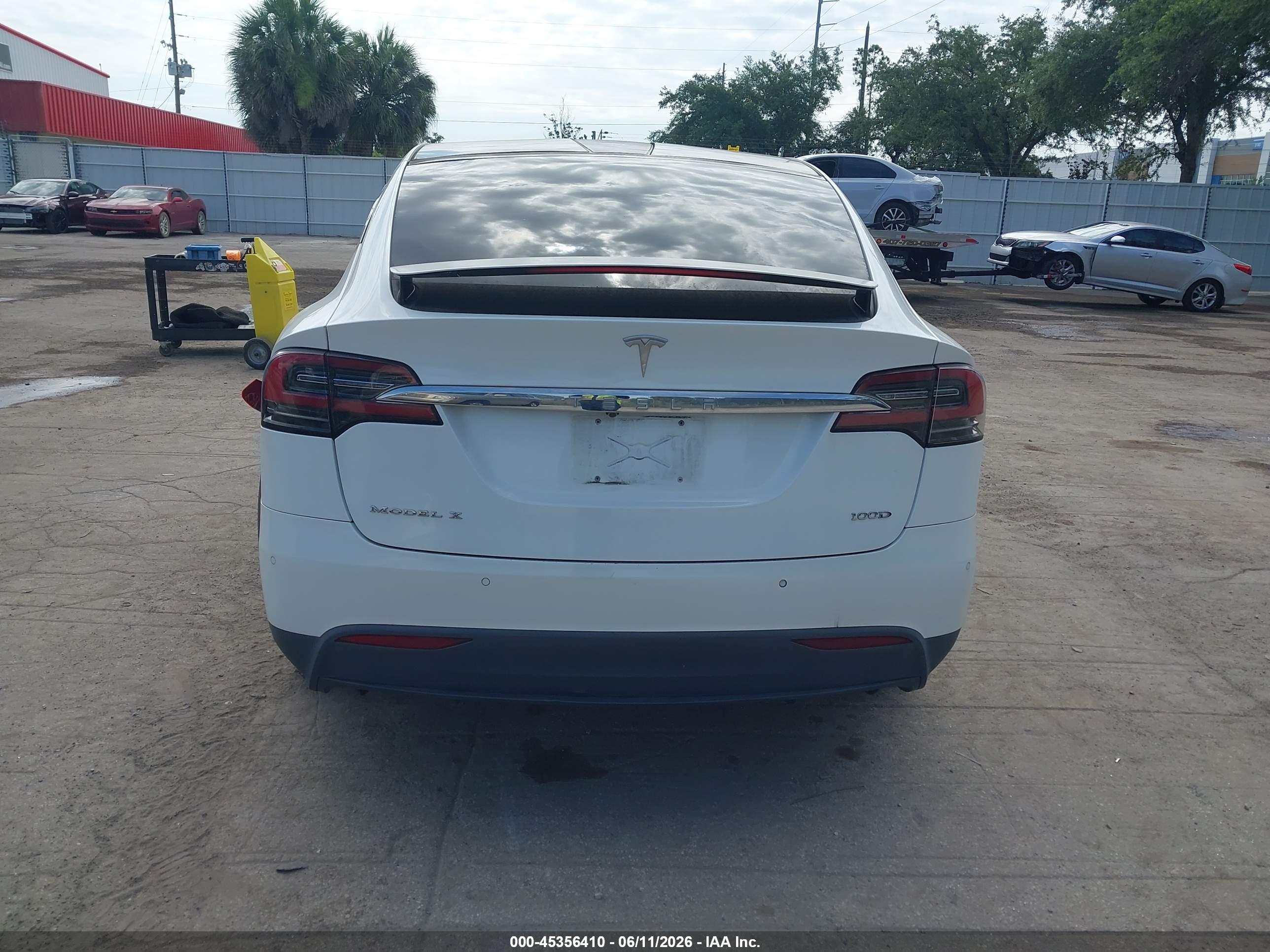 2018 TESLA MODEL X