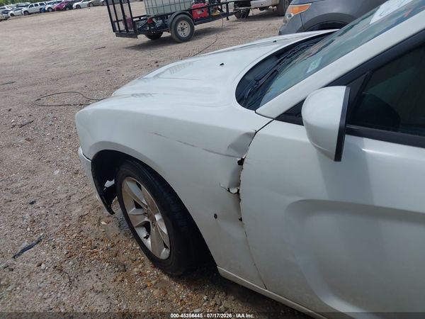 2013 DODGE CHARGER SE