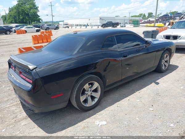 2016 DODGE CHALLENGER SXT