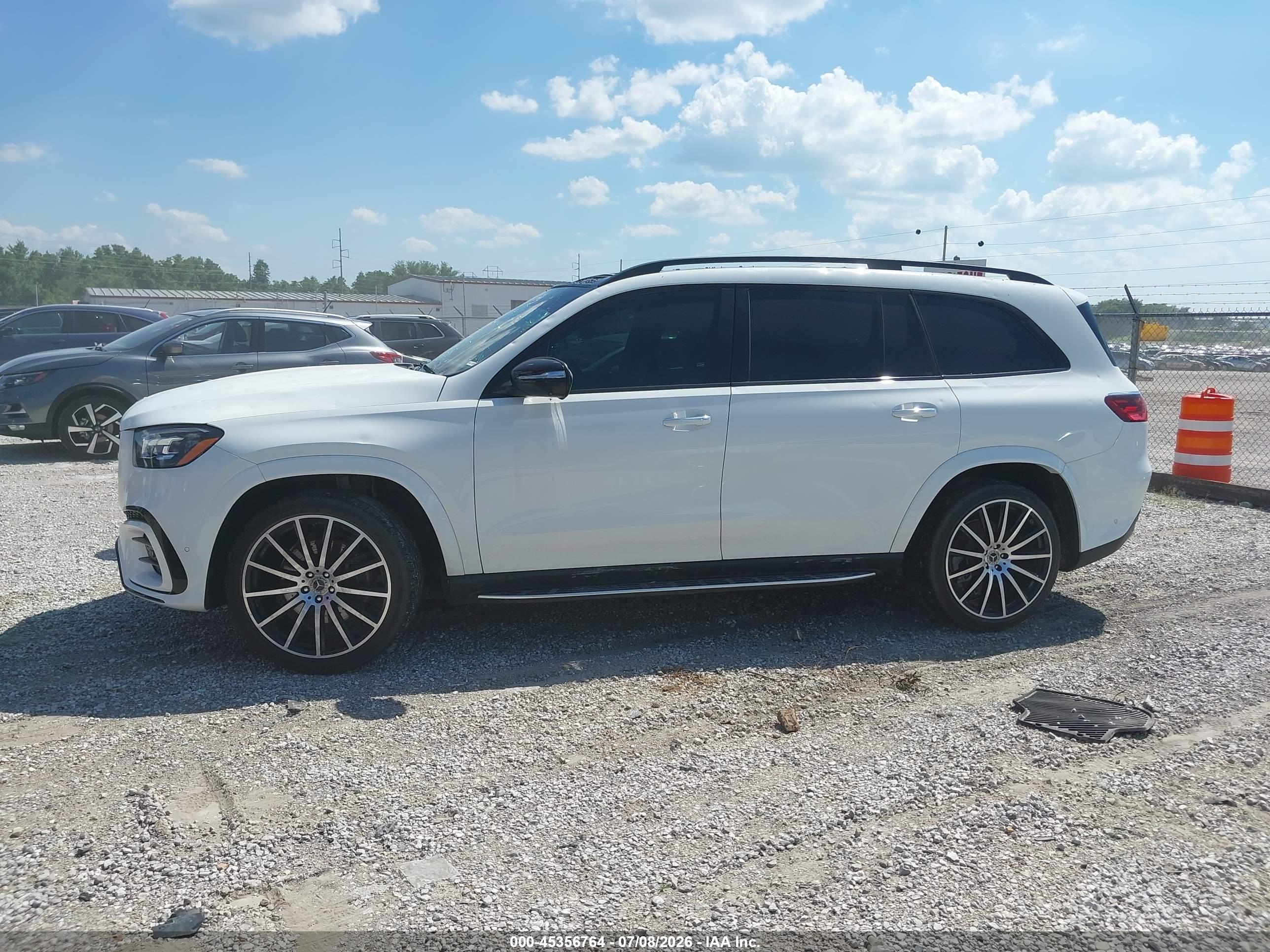 2025 MERCEDES-BENZ GLS 450 4MATIC