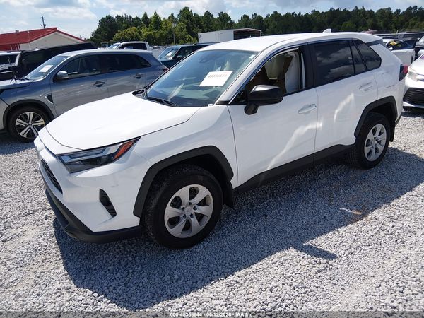 2025 TOYOTA RAV4 LE
