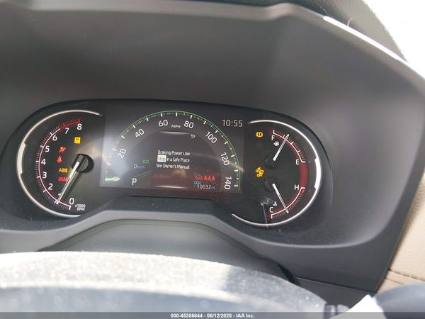 2025 TOYOTA RAV4 LE