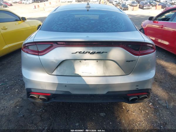 2018 KIA STINGER GT1