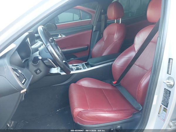 2018 KIA STINGER GT1