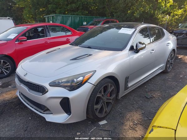2018 KIA STINGER GT1