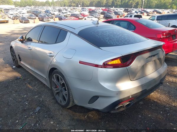 2018 KIA STINGER GT1