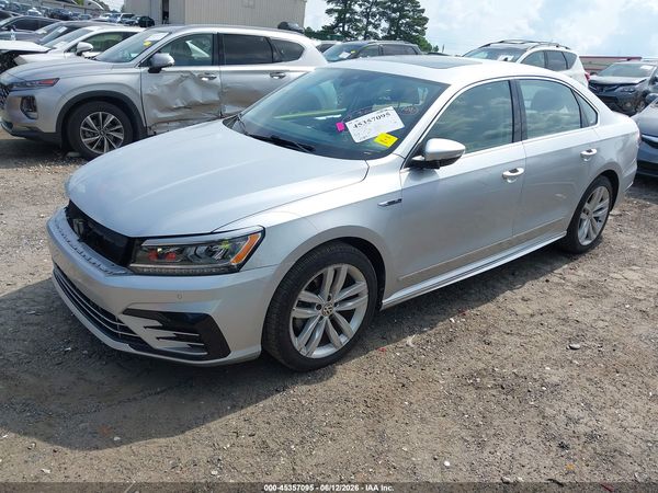 2019 VOLKSWAGEN PASSAT — I2