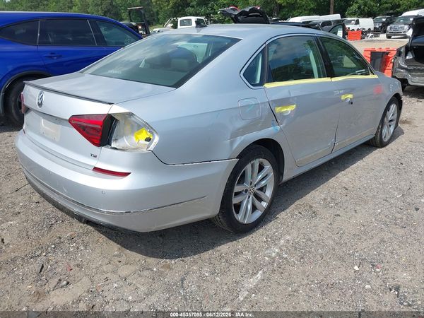 2019 VOLKSWAGEN PASSAT 2.0T SE R-LINE — I4