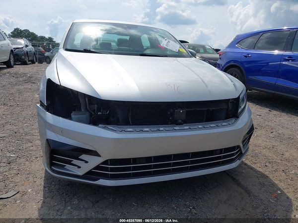 2019 VOLKSWAGEN PASSAT 2.0T SE R-LINE — I115