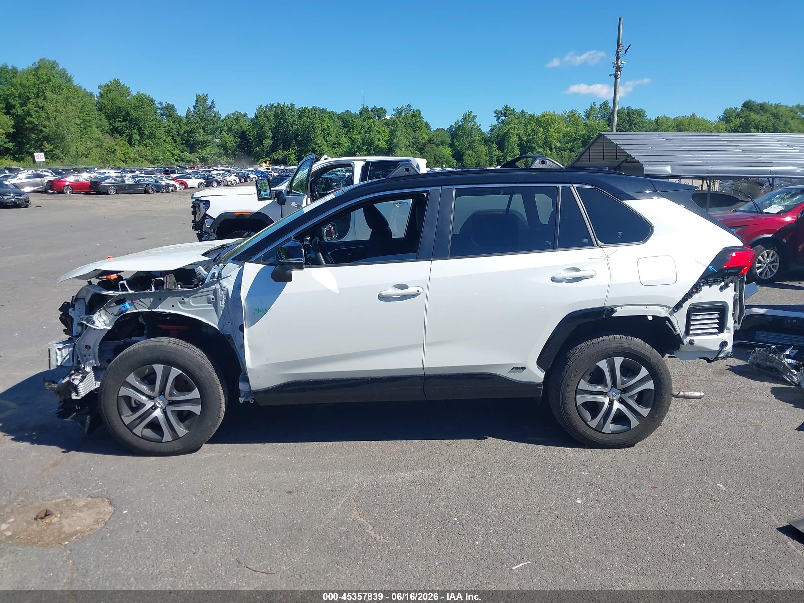 2024 TOYOTA RAV4 PRIME XSE