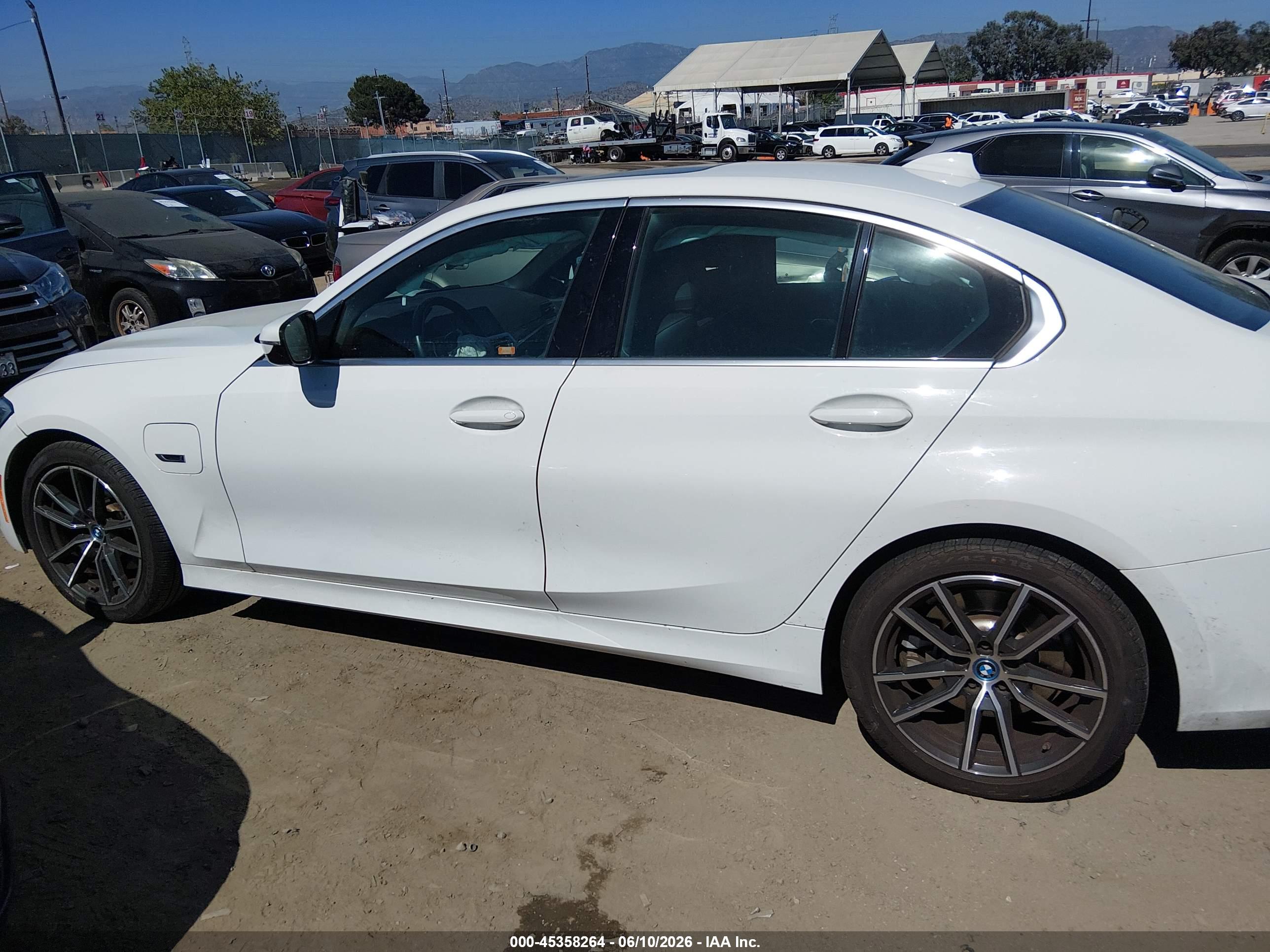 2022 BMW 330E
