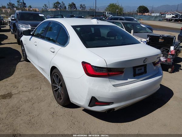 2022 BMW 330E