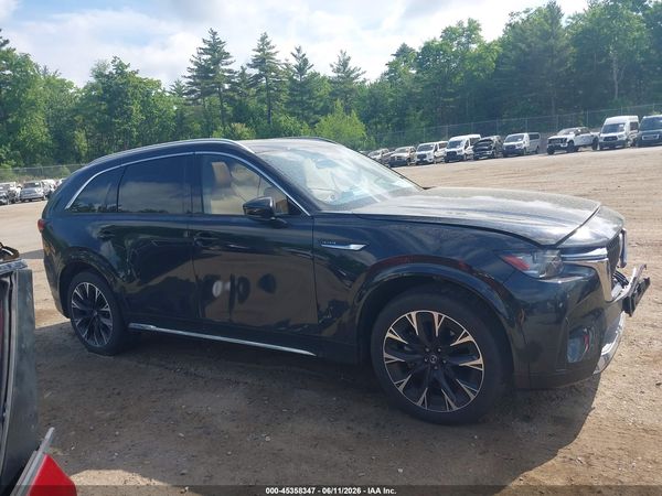 2025 MAZDA CX-90