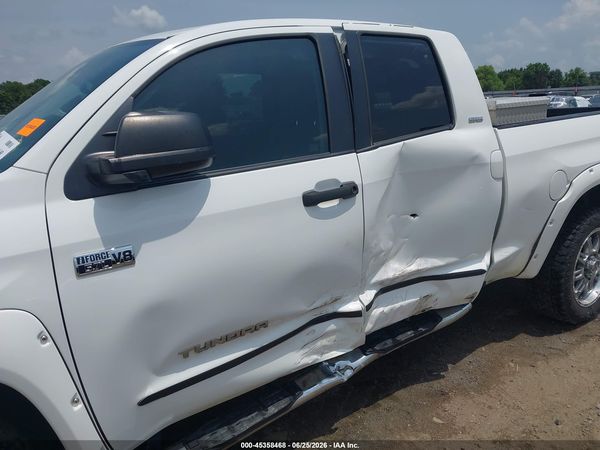 2016 TOYOTA TUNDRA SR5 5.7L V8