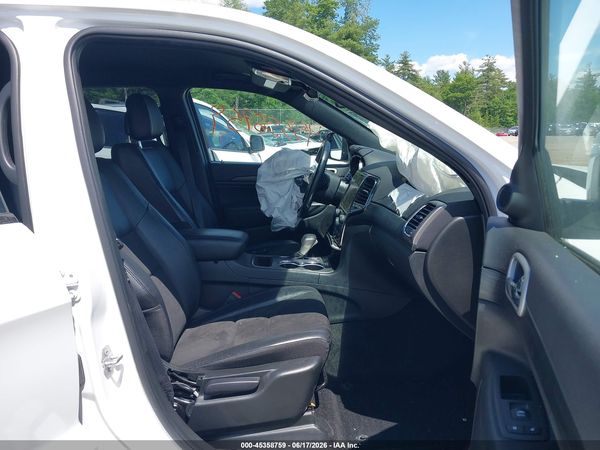 2021 JEEP GRAND CHEROKEE LAREDO X 4X4