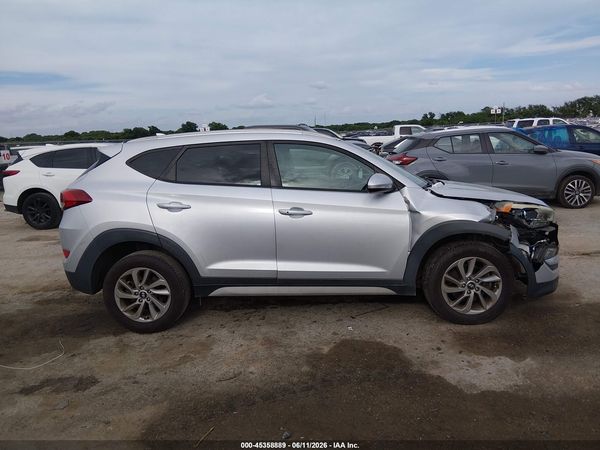 2017 HYUNDAI TUCSON SE PLUS