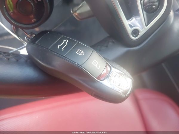 2021 PORSCHE MACAN S