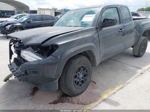 2022 TOYOTA TACOMA SR